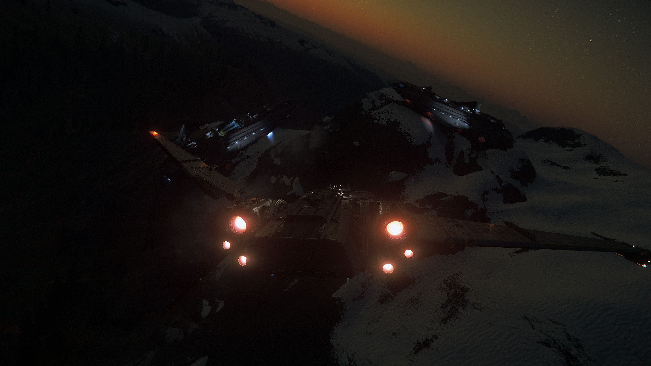 Two Anvil Carracks meeting a Corsair